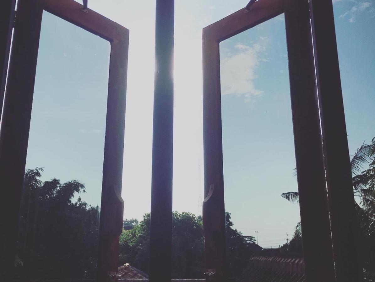 Diana's Homestay Banyuwangi  Bagian luar foto