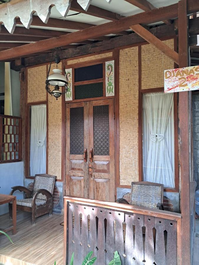 Diana's Homestay Banyuwangi  Bagian luar foto
