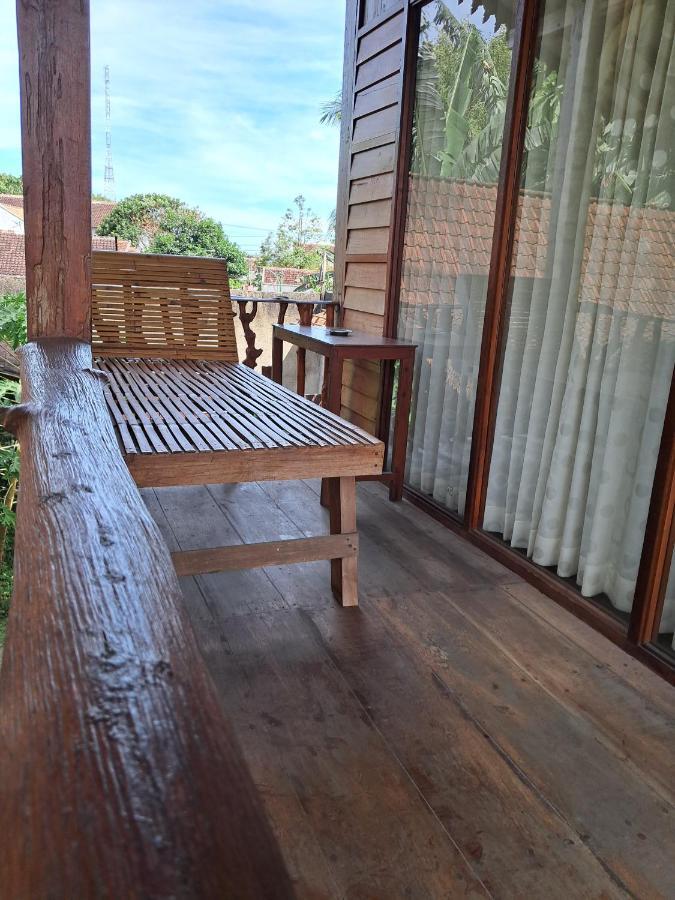 Diana's Homestay Banyuwangi  Bagian luar foto