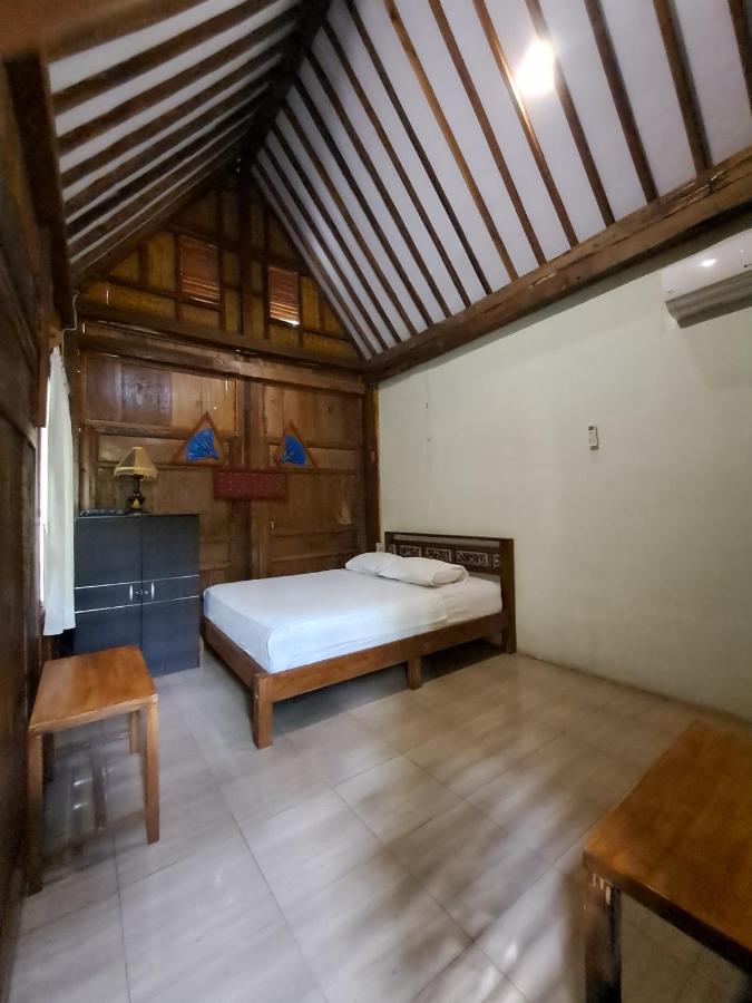 Diana's Homestay Banyuwangi  Bagian luar foto