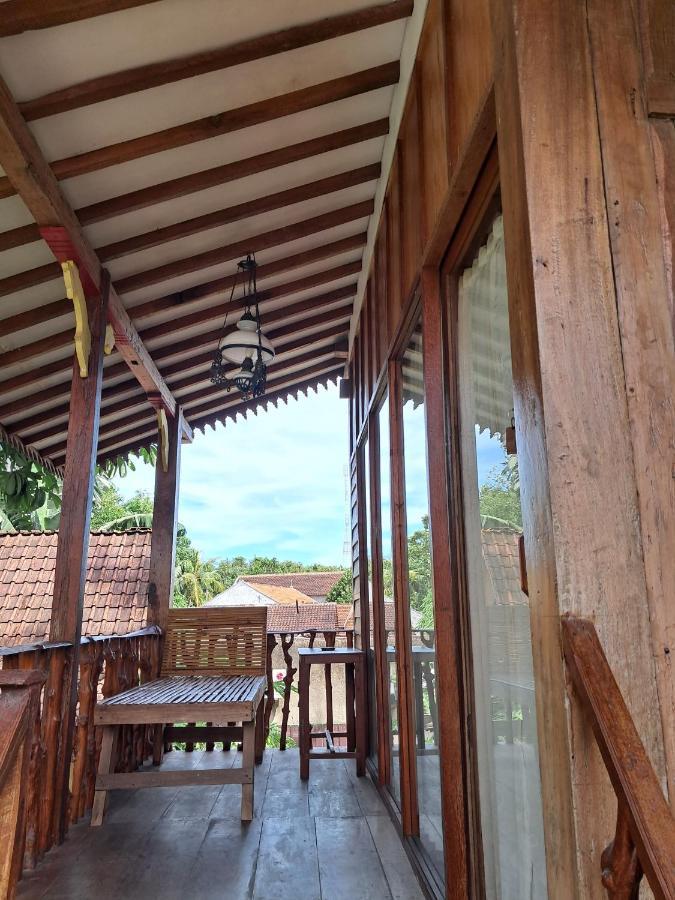 Diana's Homestay Banyuwangi  Bagian luar foto
